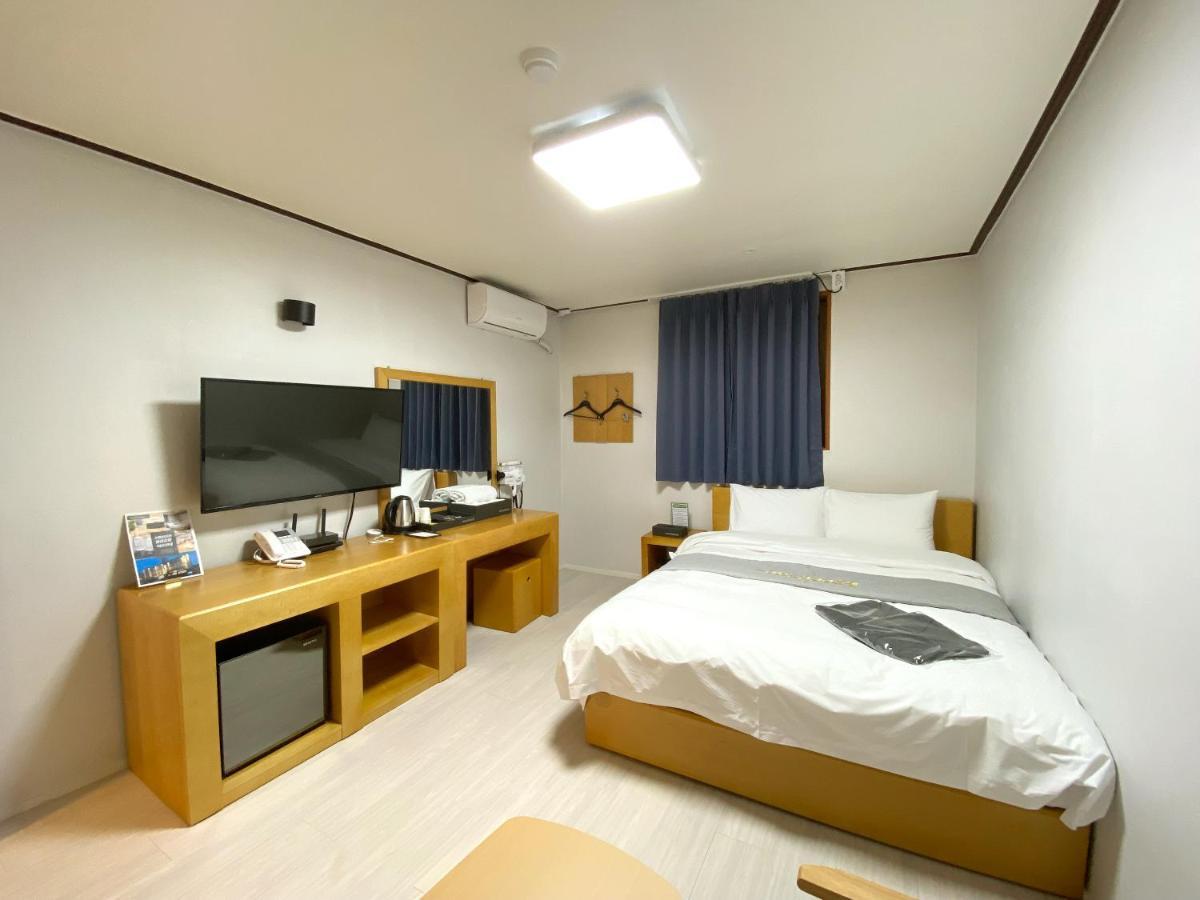 Suanbo Hot Spring Healing Hotel Chungju Exterior foto