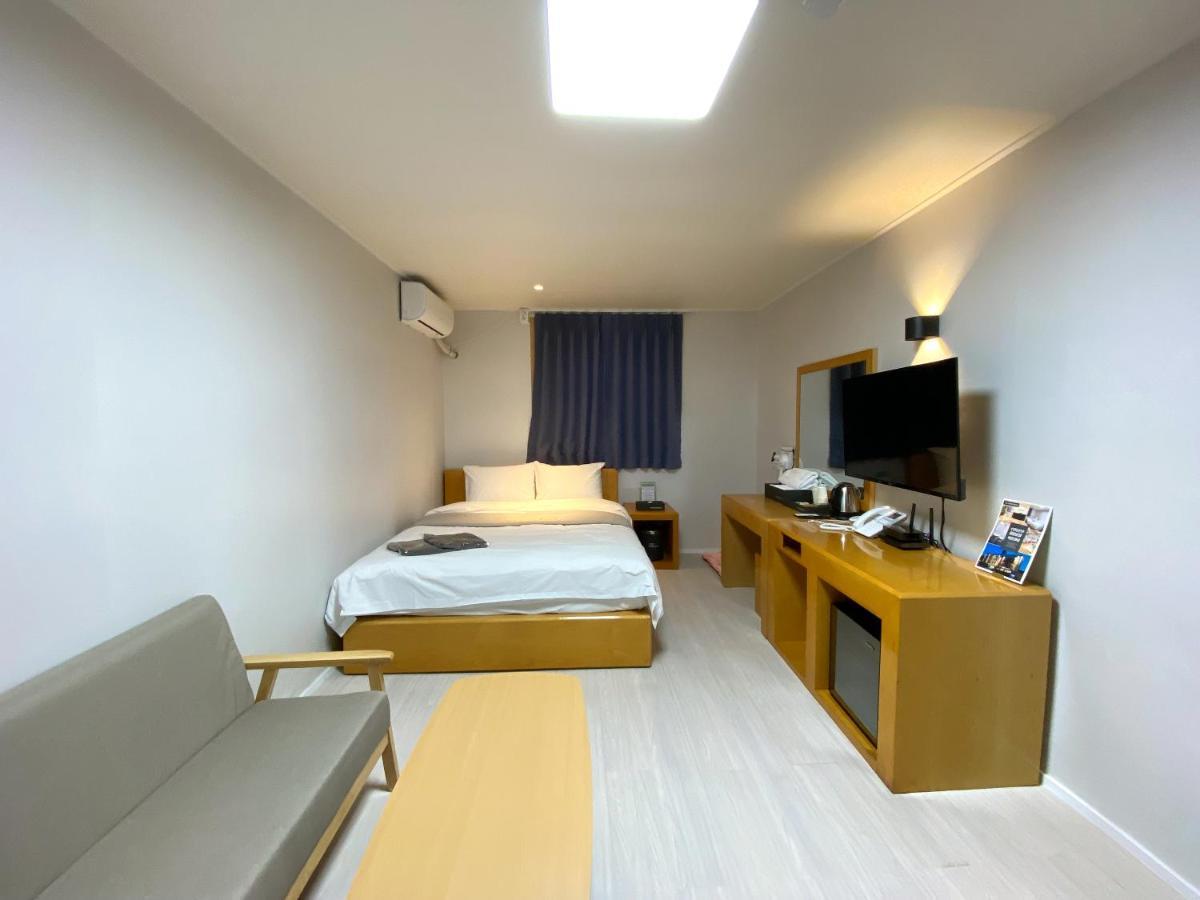 Suanbo Hot Spring Healing Hotel Chungju Exterior foto