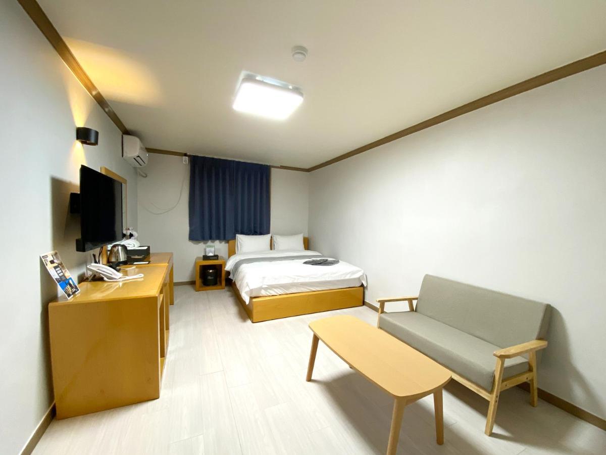 Suanbo Hot Spring Healing Hotel Chungju Exterior foto