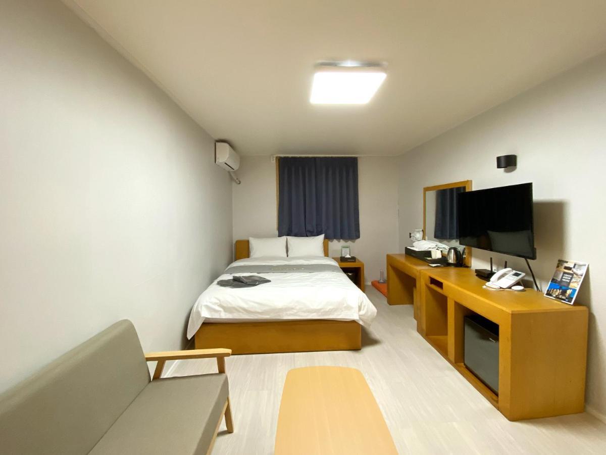 Suanbo Hot Spring Healing Hotel Chungju Exterior foto
