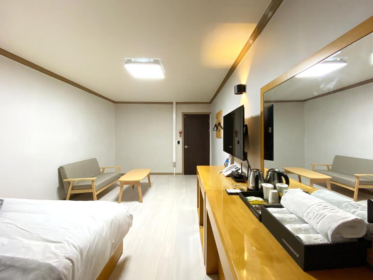 Suanbo Hot Spring Healing Hotel Chungju Exterior foto