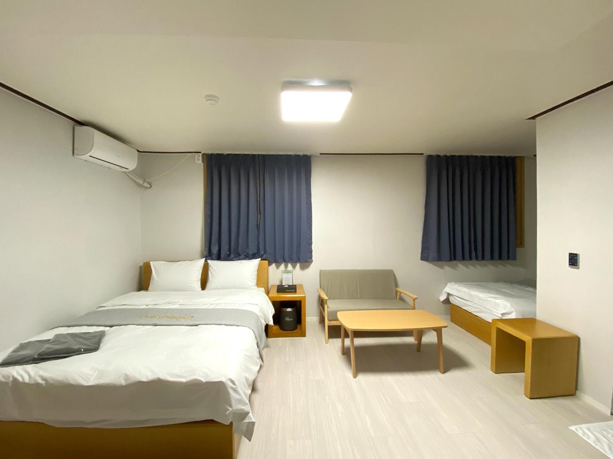 Suanbo Hot Spring Healing Hotel Chungju Exterior foto