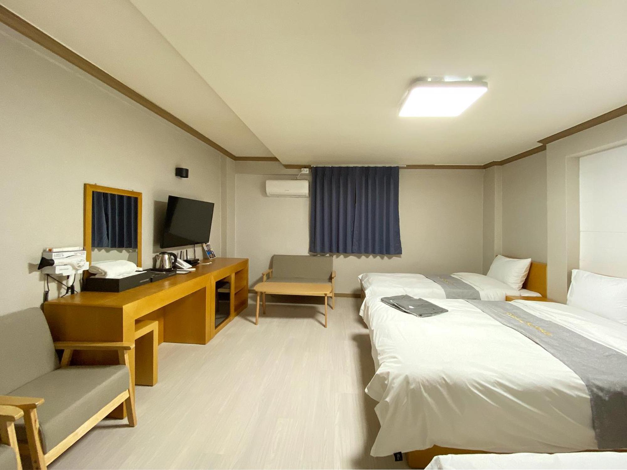 Suanbo Hot Spring Healing Hotel Chungju Exterior foto
