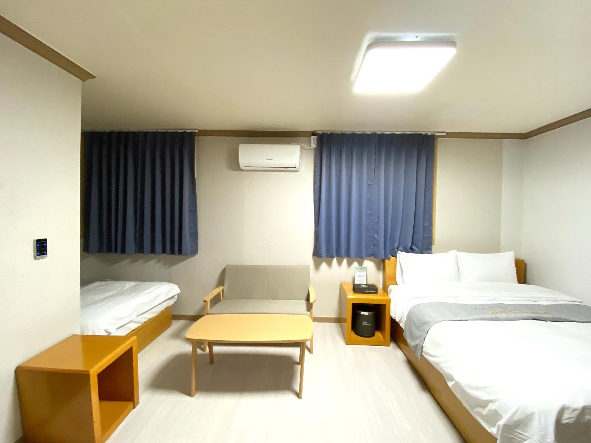 Suanbo Hot Spring Healing Hotel Chungju Exterior foto